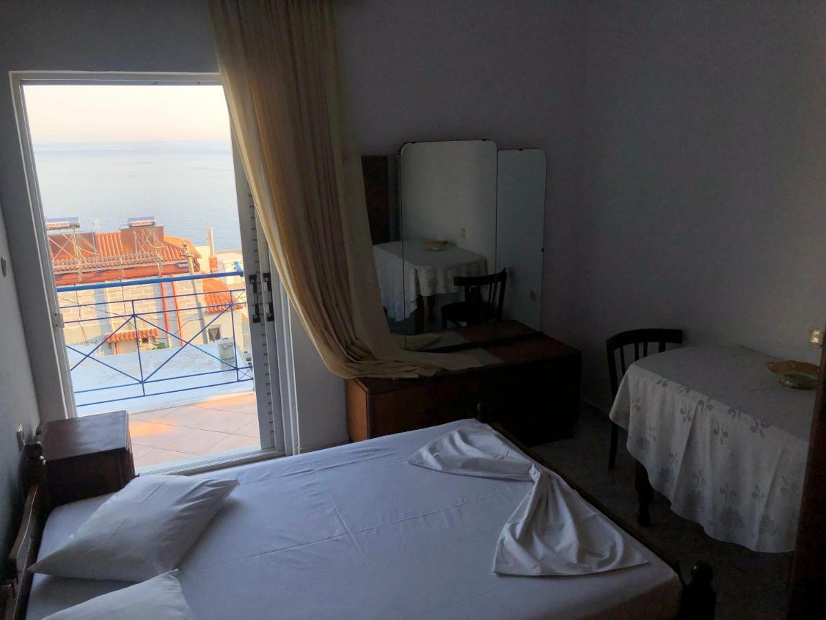 Appartamento Dina House Himare Esterno foto
