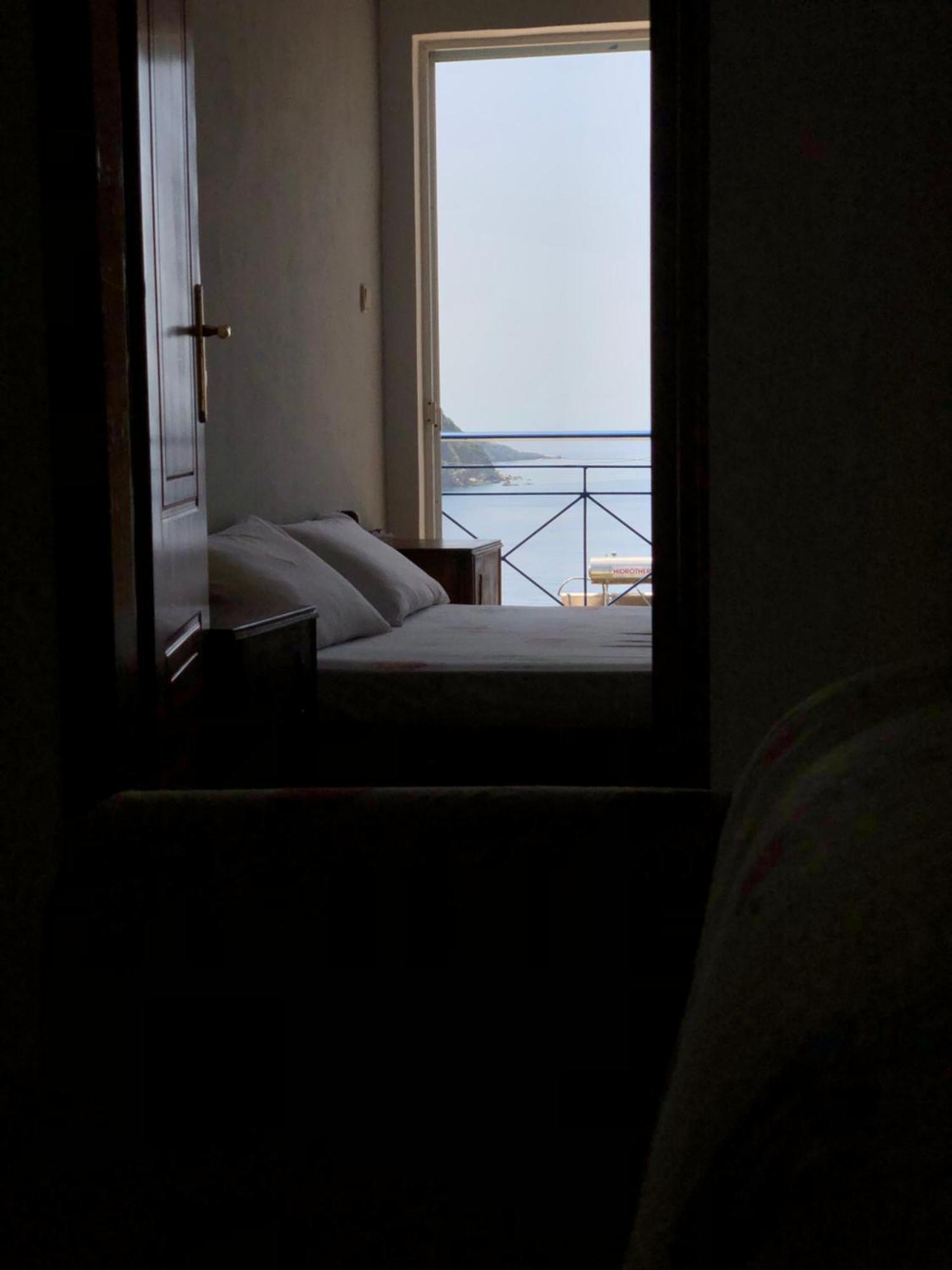 Appartamento Dina House Himare Esterno foto